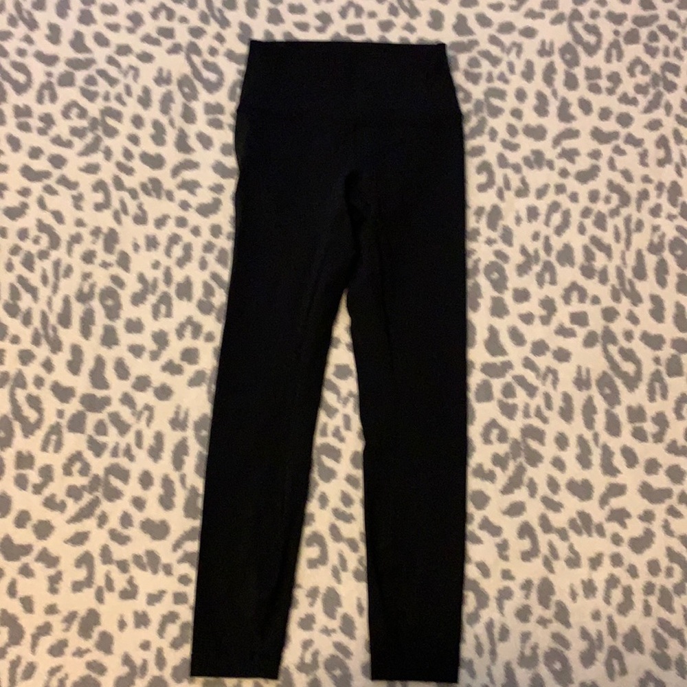 lululemon wunder under 7/8 luxtreme size 4 black